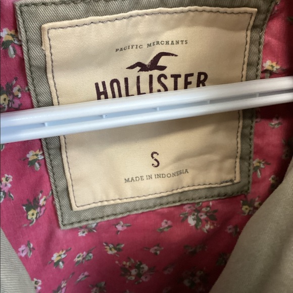 Hollister spring coat - Picture 3 of 3